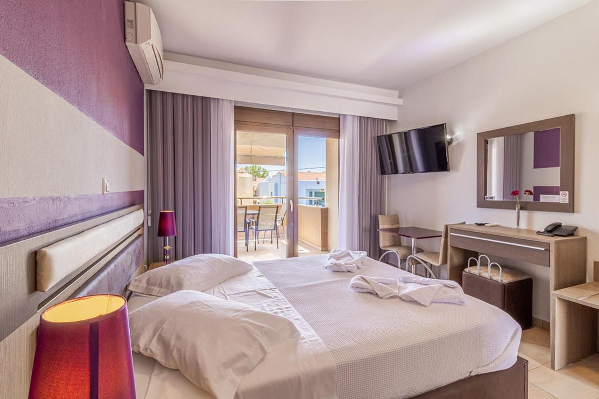 Dafni'S Seaside Luxury Studios Nikiti  Exterior photo